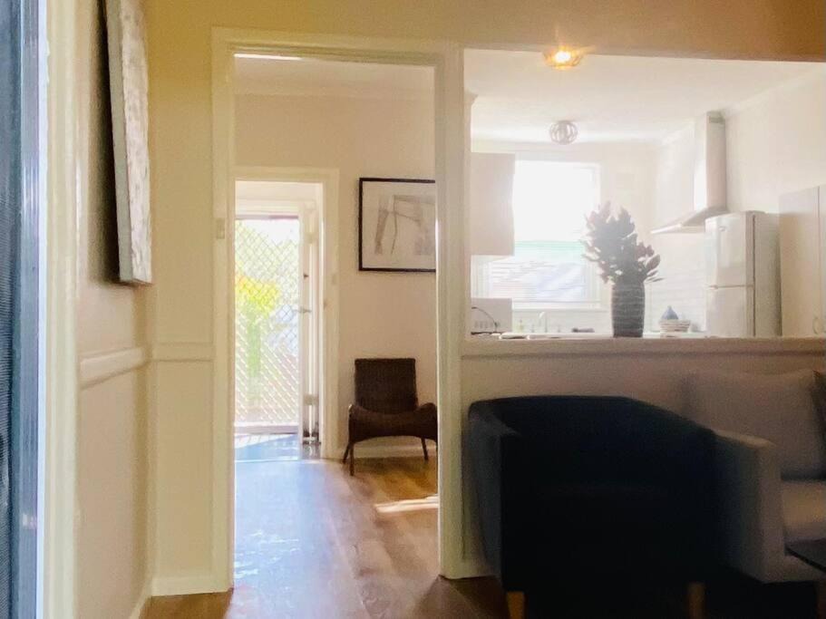 Photo of Livingroom in Elizabeth North