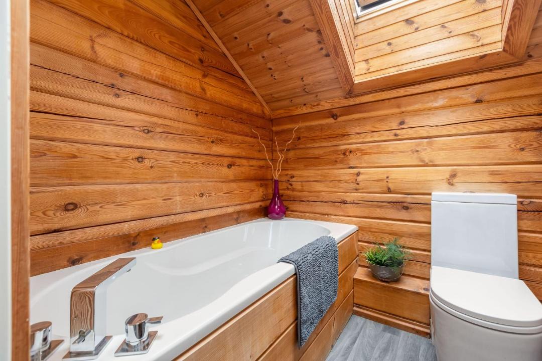 Photo of Bathroom in Carlton Miniott