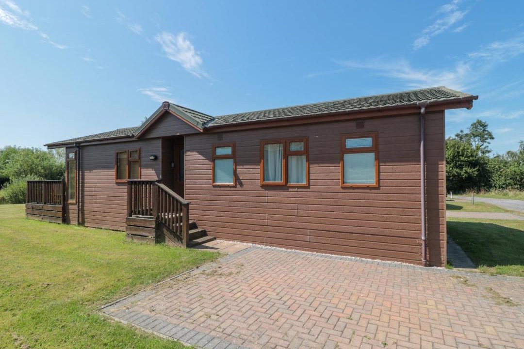 Photo of Buildings in Puxton