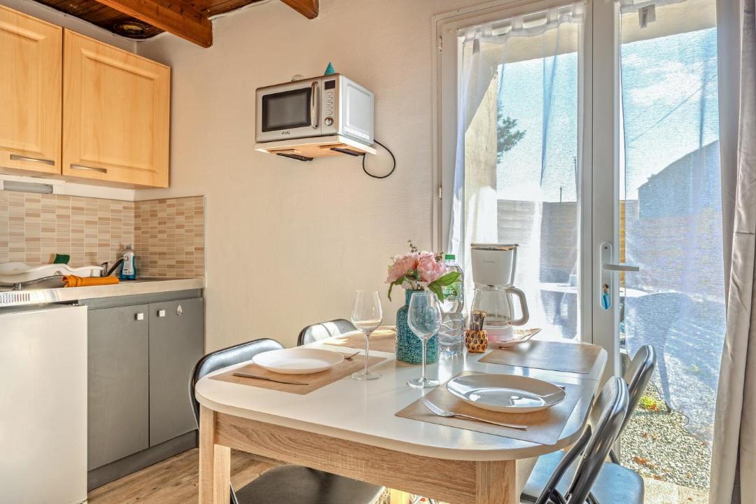 Photo of Kitchen in Poullaouen