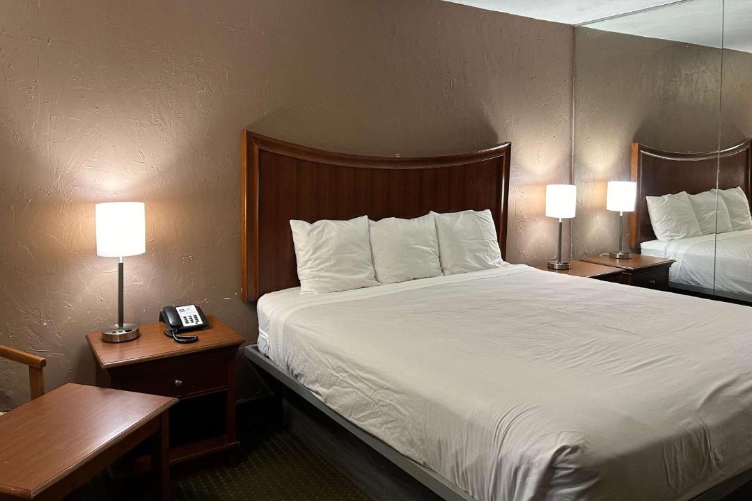 Photo of Bedroom in Ada