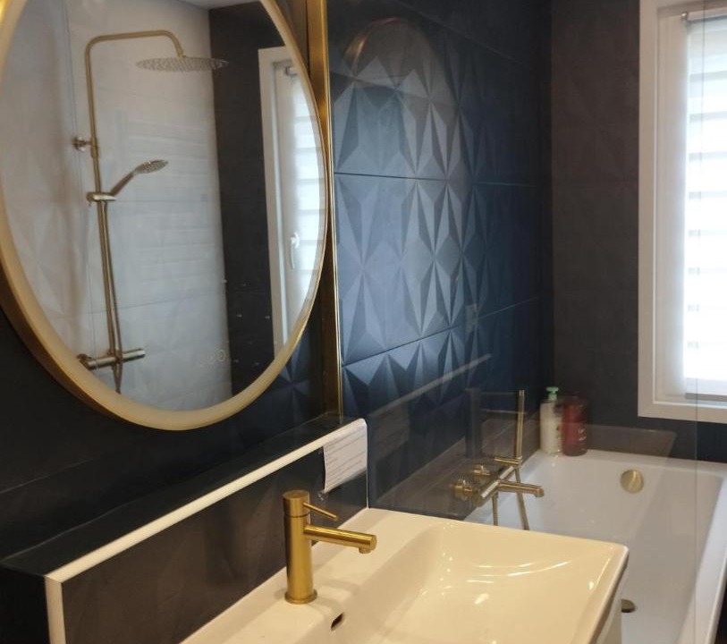 Photo of Bathroom in Retheuil