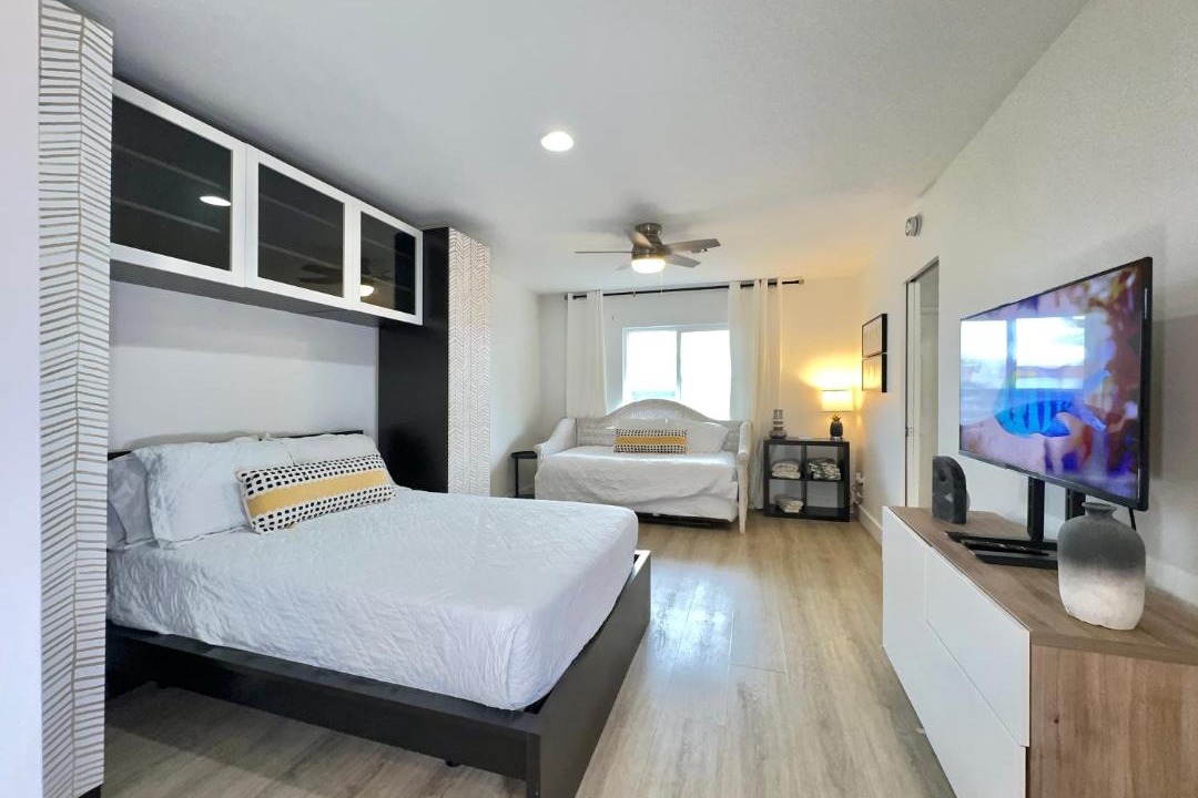 Photo of Others in Wilton Manors