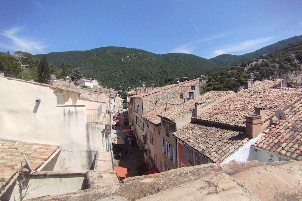 Photo of Buildings in Nyons