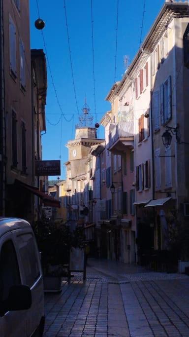 Photo of Buildings in Nyons