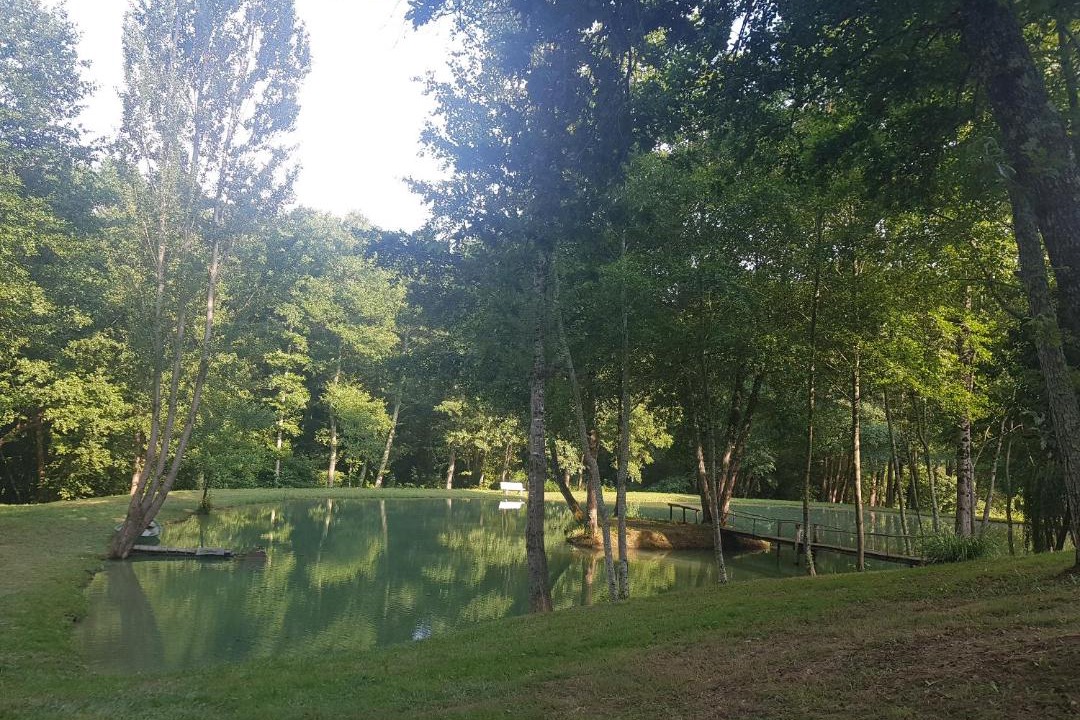 Photo of Others in Maupas