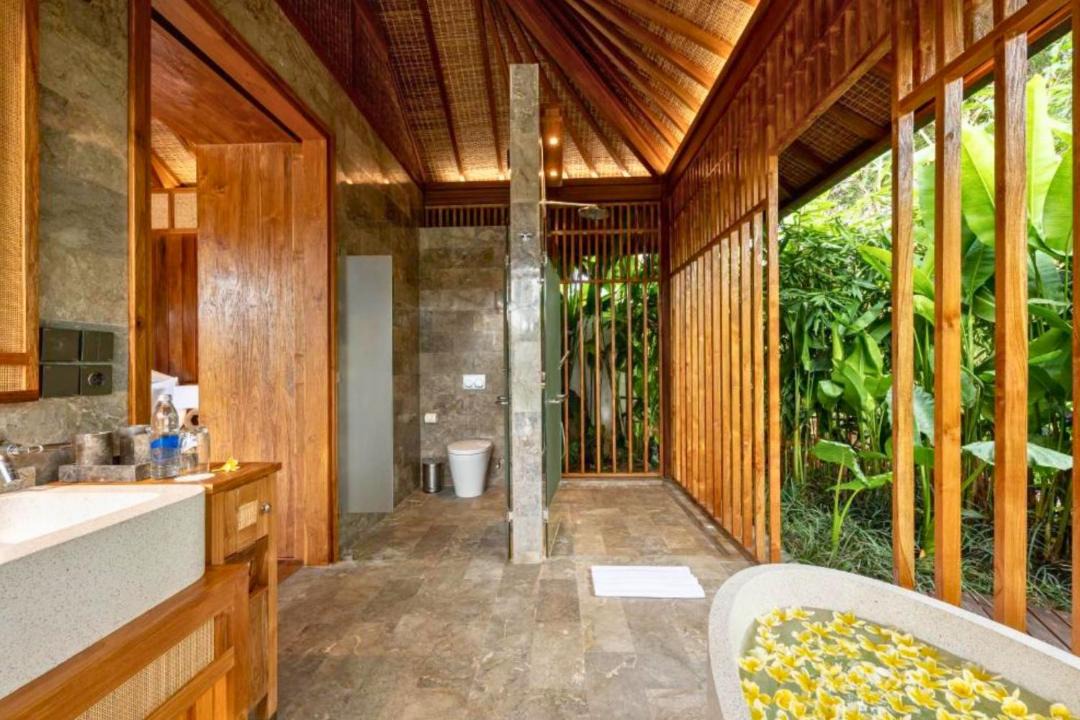 Photo of Others in Kedewatan