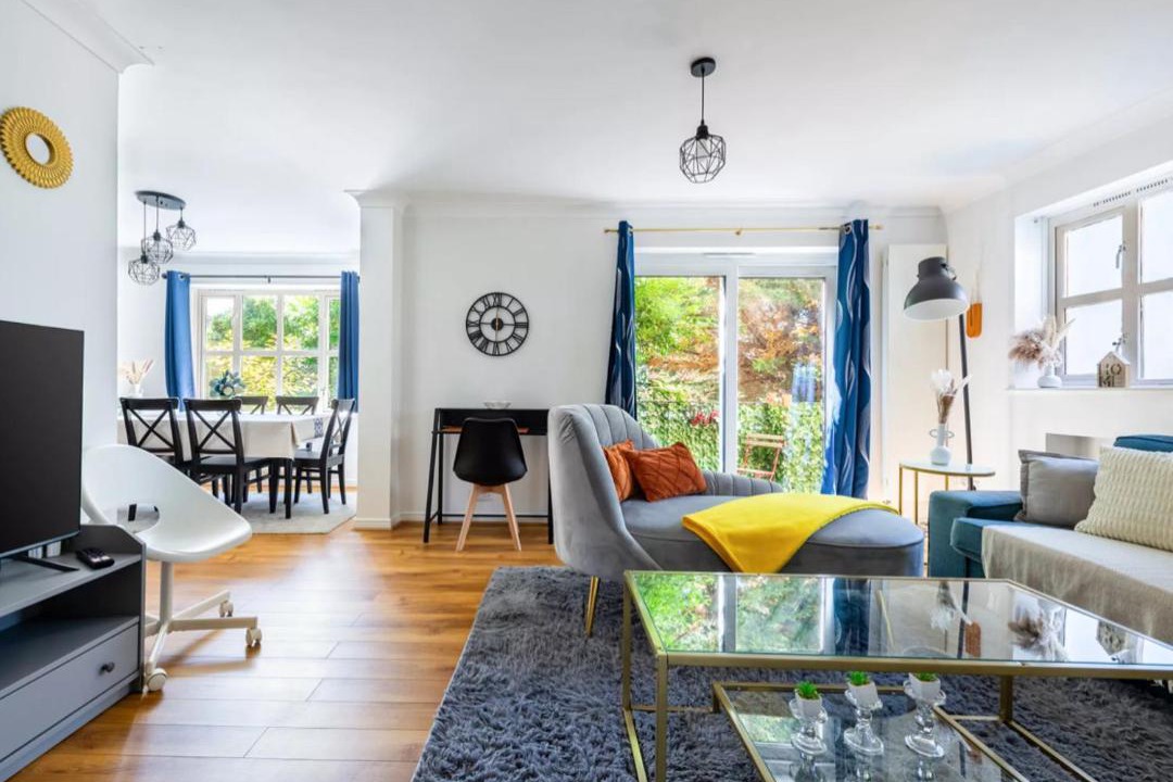 Photo of Livingroom in Cowley