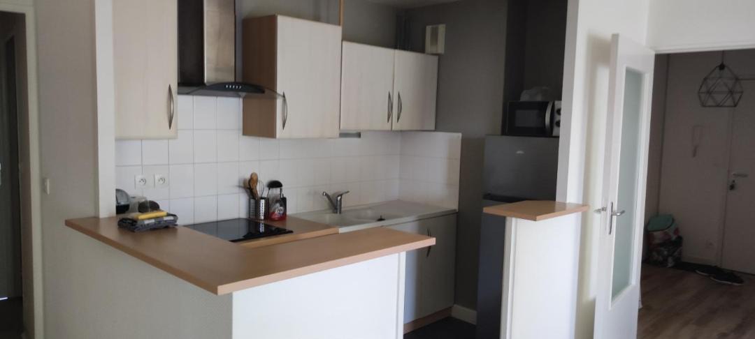Photo of Kitchen in Saint-Gregoire