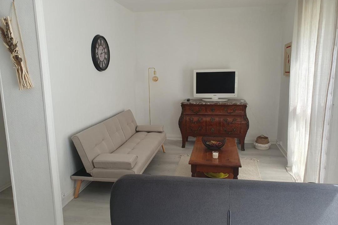 Photo of Others in Orly