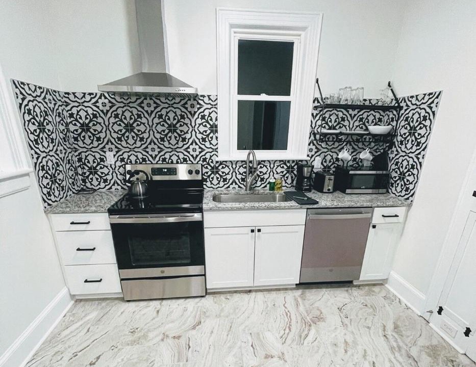 Photo of Kitchen in Forest Hills