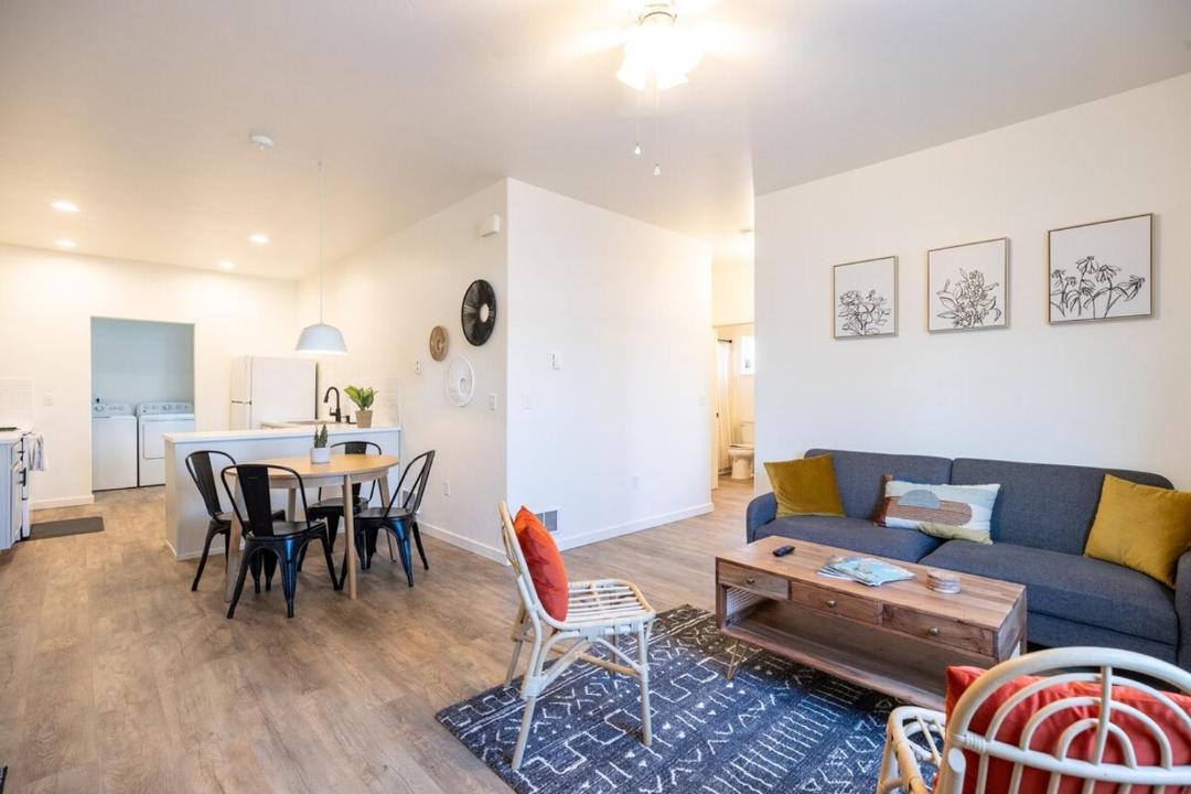 Photo of Livingroom in Evergreen