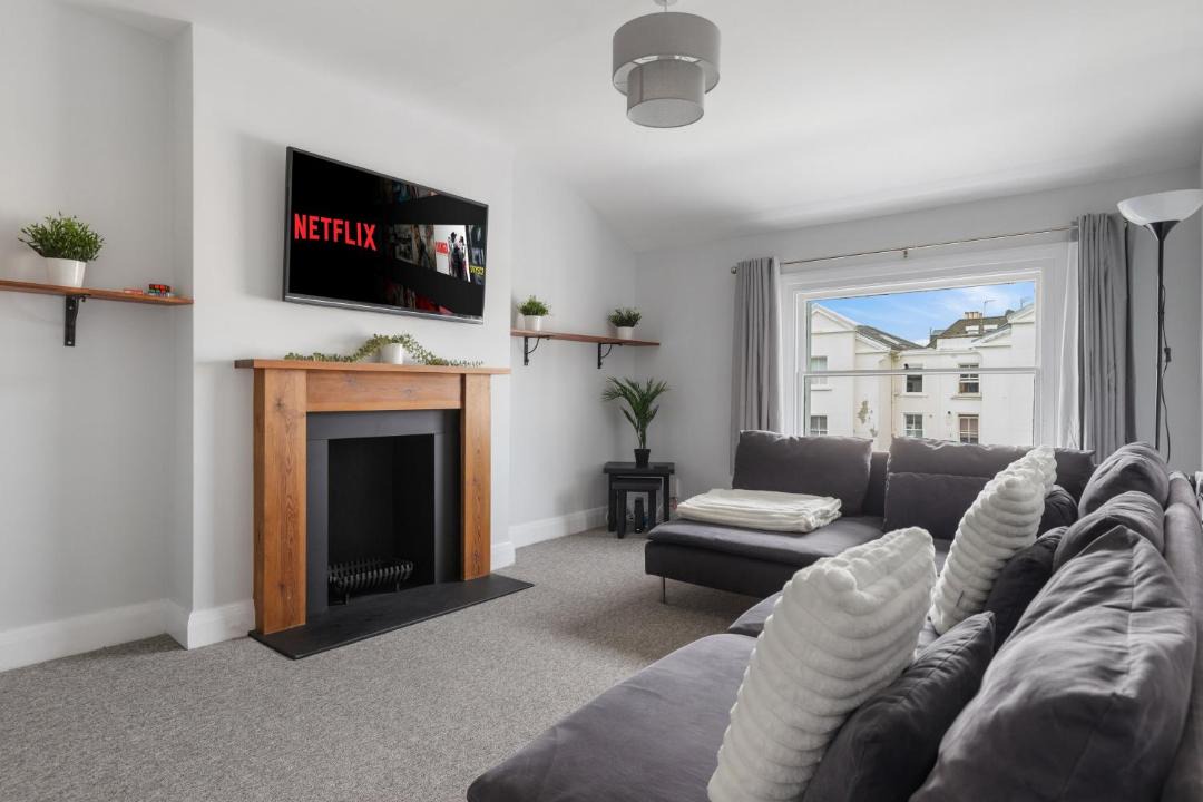 Photo of Others in Archway