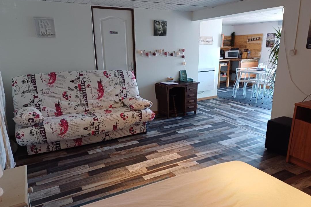 Photo of Others in Thaon