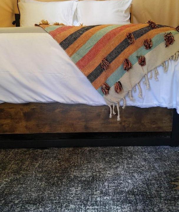 Photo of Bedroom in Cave Junction