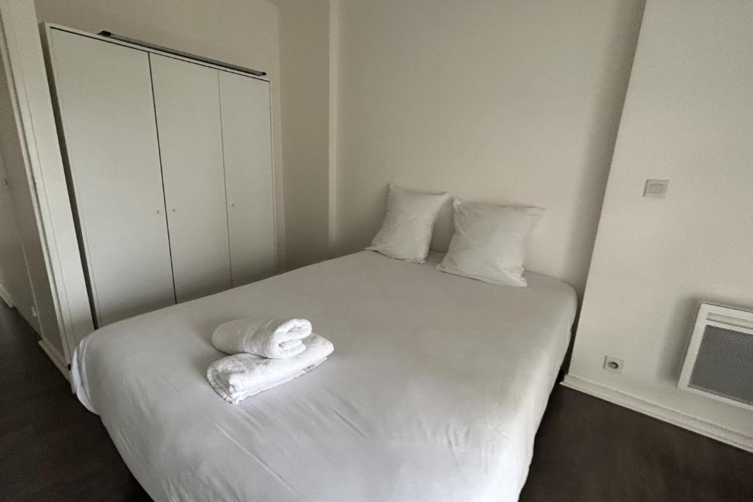 Photo of Bedroom in Le Kremlin-Bicetre
