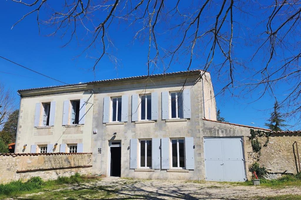 Photo of Others in Saint-Jean-d'Angely