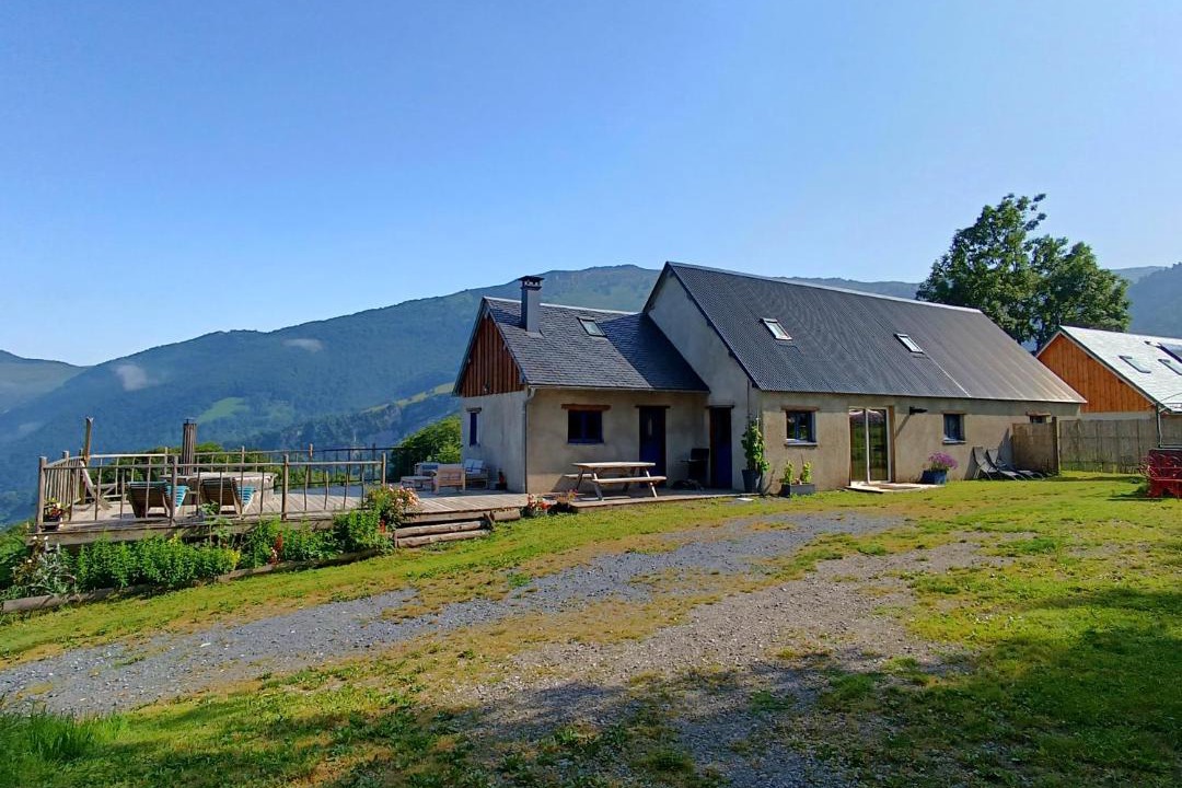 Photo of Others in Campan