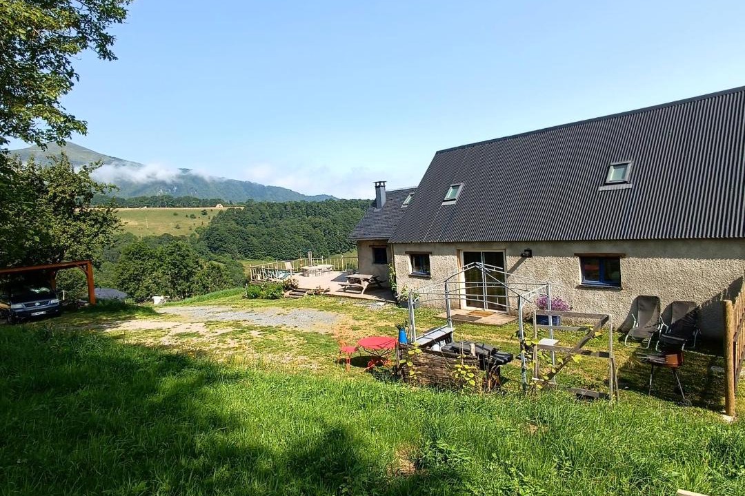 Photo of Others in Campan