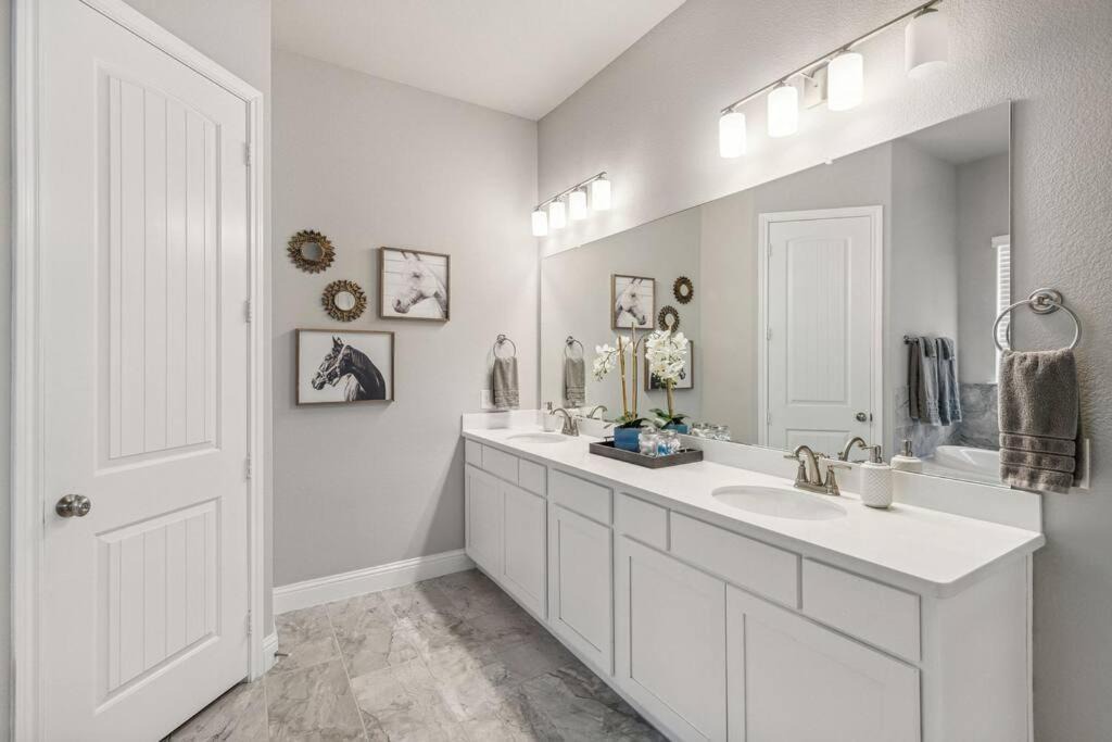 Photo of Bathroom in Frisco