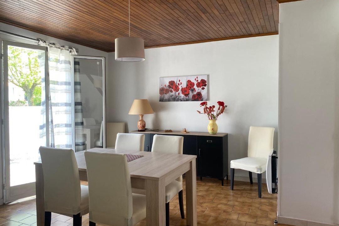 Photo of Others in Cailhavel