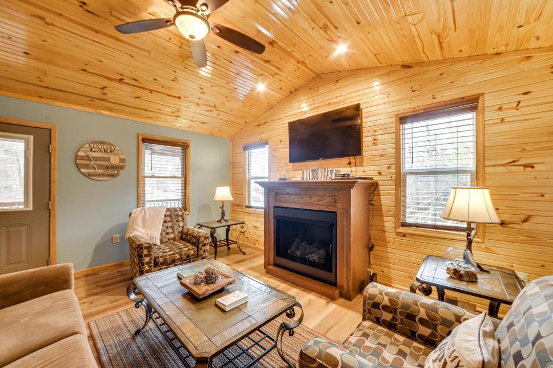 Photo of Livingroom in Waverly