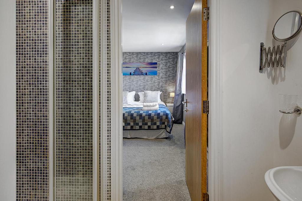 Photo of Others in Skelmersdale