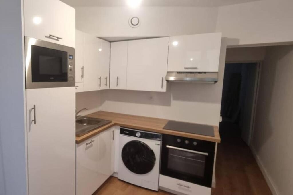 Photo of Kitchen in Quartier de la Salpetriere