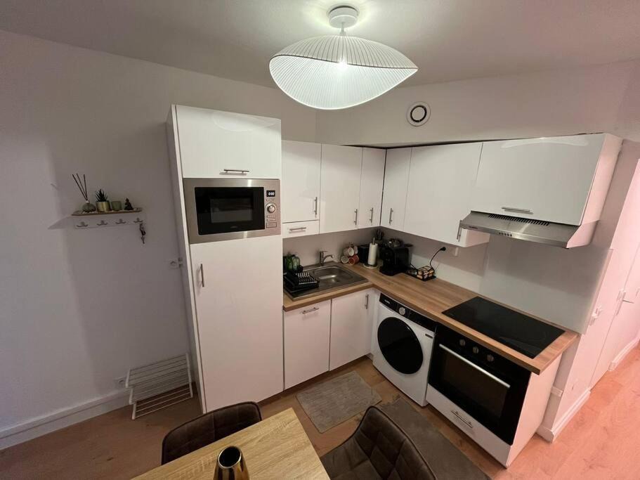 Photo of Kitchen in Quartier de la Salpetriere