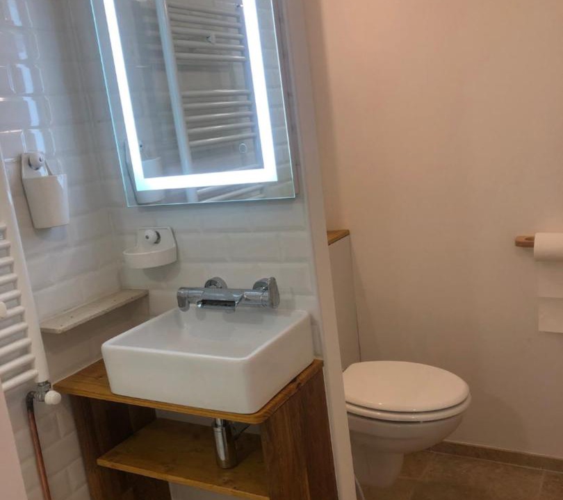 Photo of Bathroom in Fontenay-pres-Vezelay