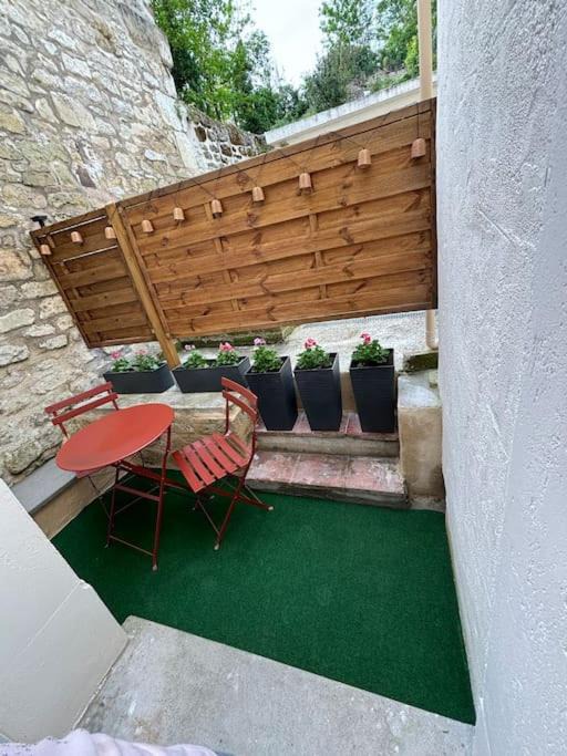 Photo of Patio Balcony in Villers-sous-Saint-Leu