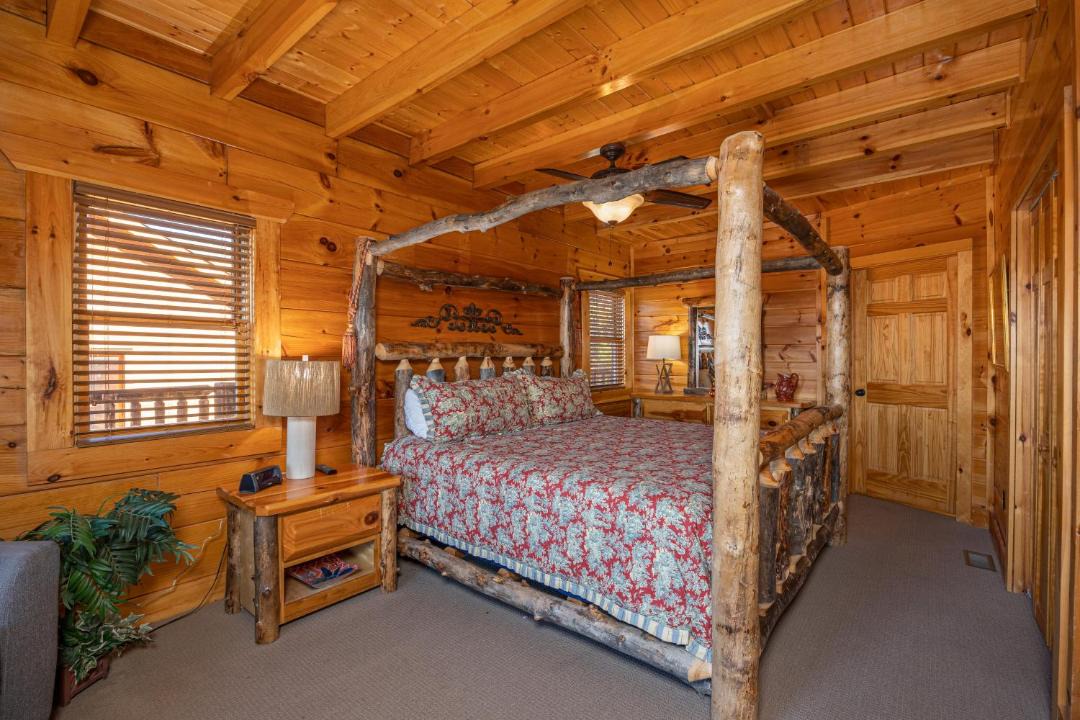 Photo of Bedroom in Pigeon Forge