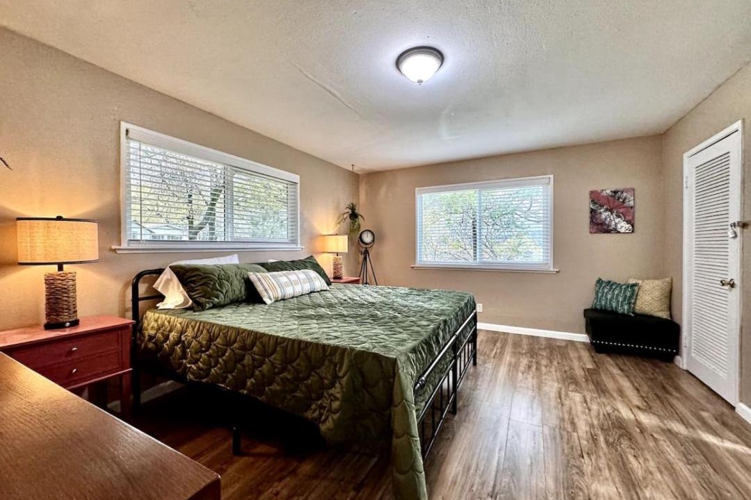 Photo of Bedroom in Fair Play