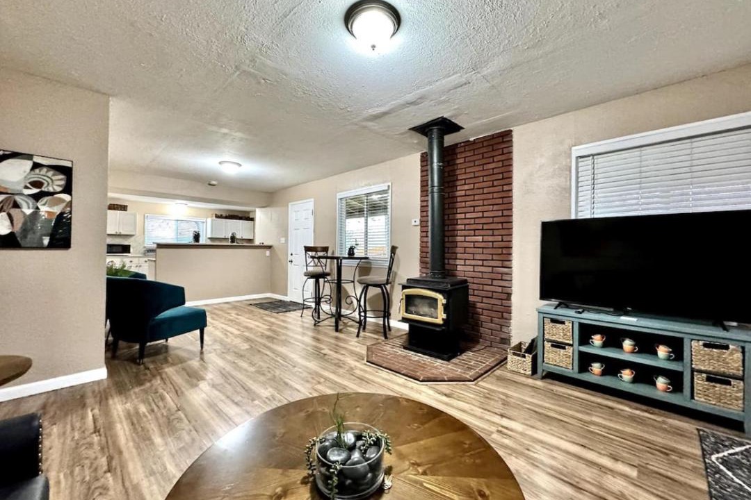Photo of Livingroom in Fair Play