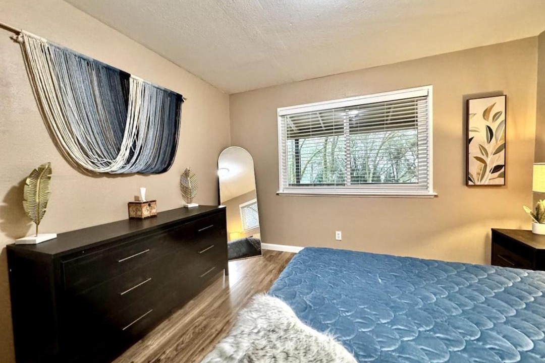Photo of Bedroom in Fair Play