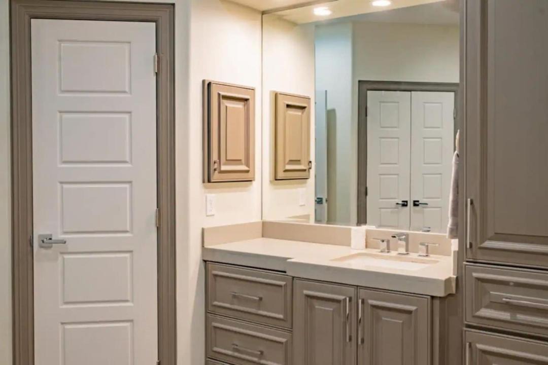 Photo of Bathroom in Palmhurst
