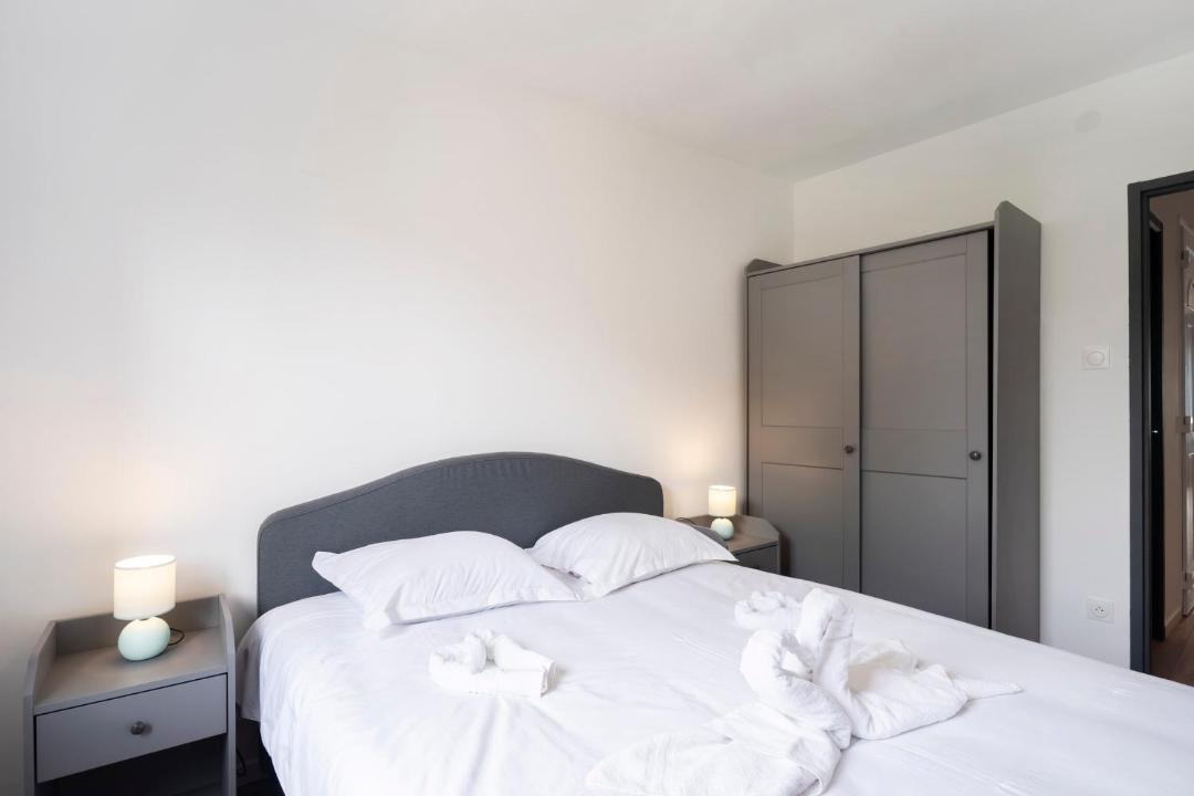 Photo of Bedroom in Terville