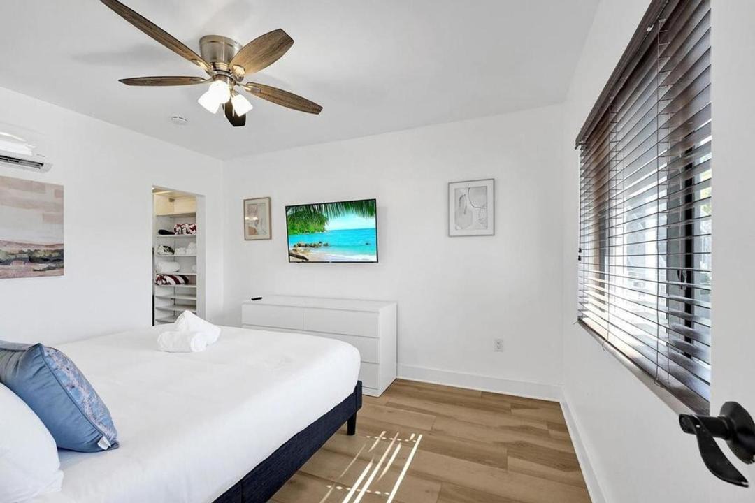 Photo of Bedroom in North Beach