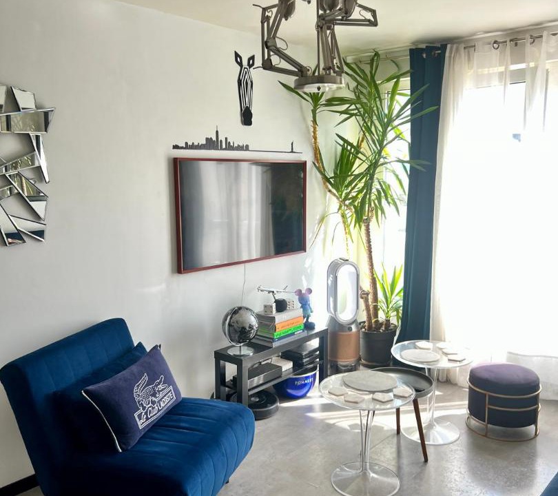 Photo of Livingroom in Colombier - Champ de Mars