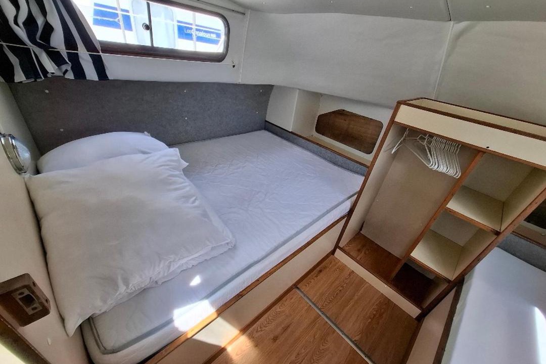 Photo of Others in Chenille-Change