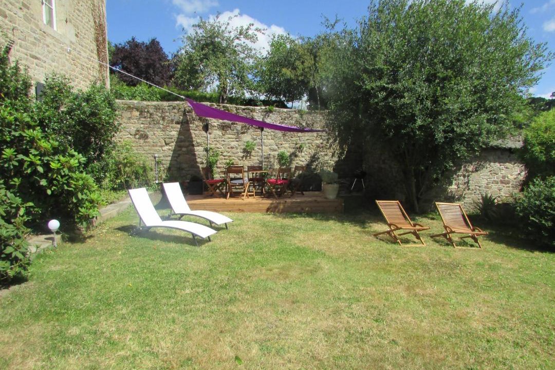 Photo of Others in Lehon