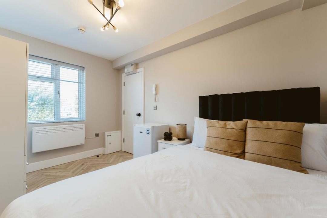 Photo of Others in Hillingdon