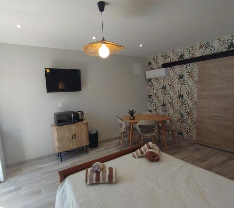 Photo of Others in Roubia