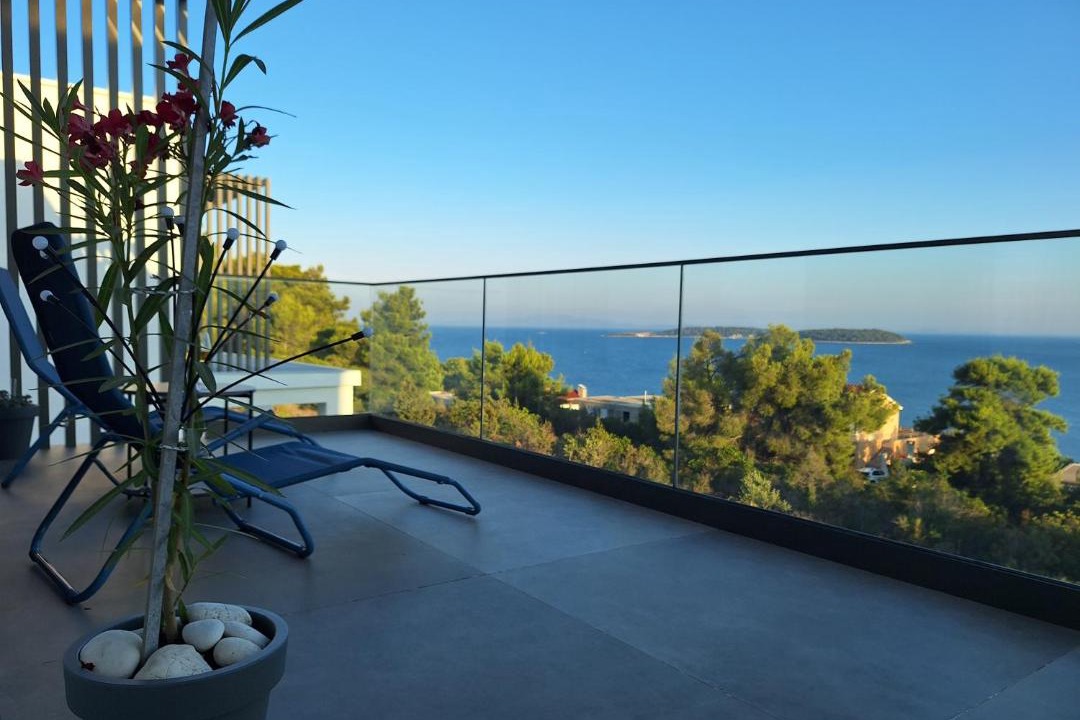 Photo of Patio Balcony in Potirna