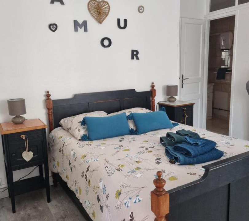 Photo of Bedroom in Picquigny