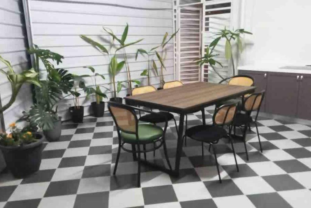 Photo of Patio Balcony in George Town