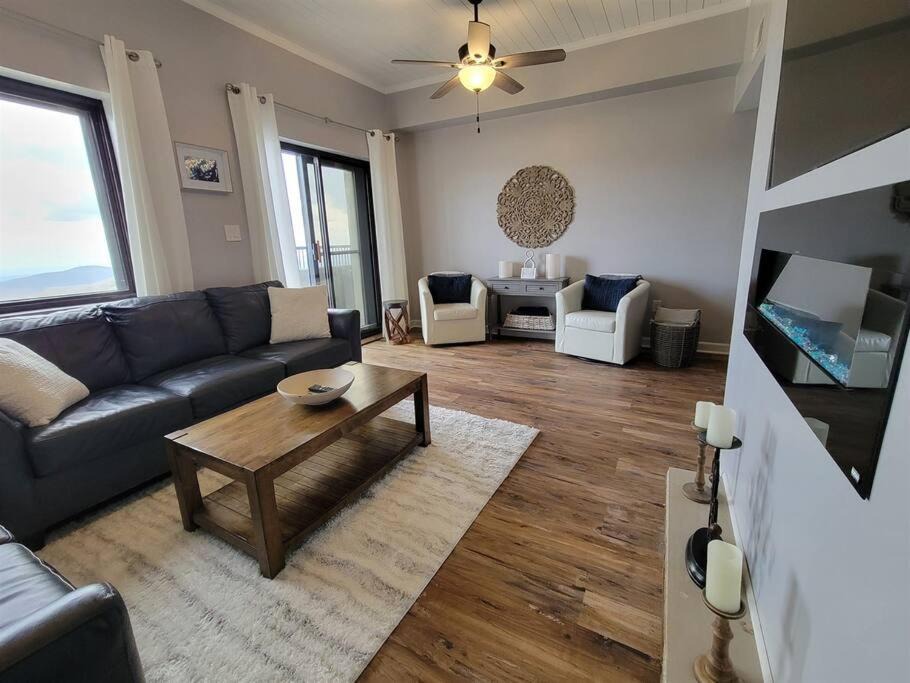 Photo of Livingroom in Sugar Mountain