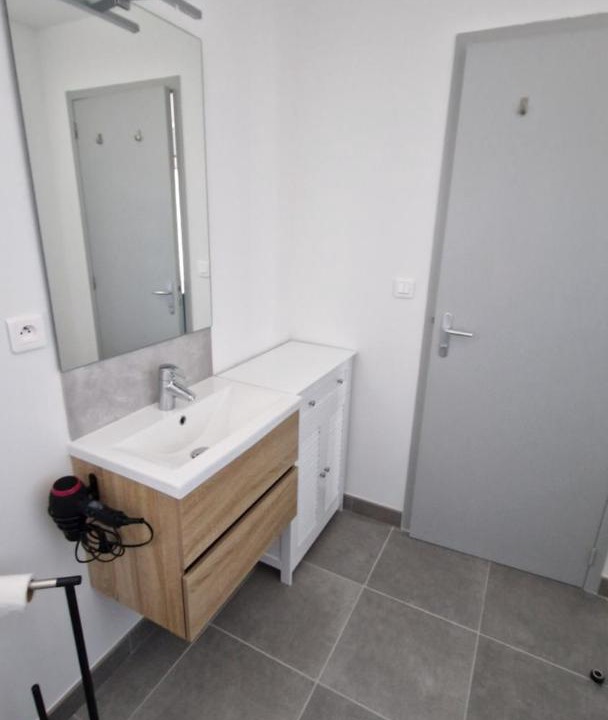 Photo of Bathroom in Longaulnay