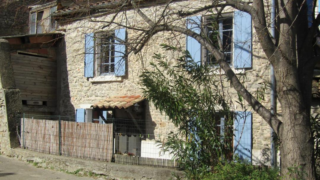 Photo of Buildings in Aigne