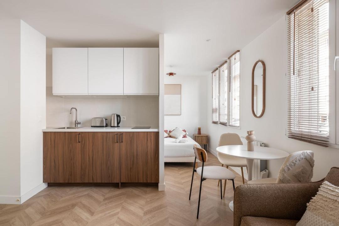 Photo of Others in Fontaine